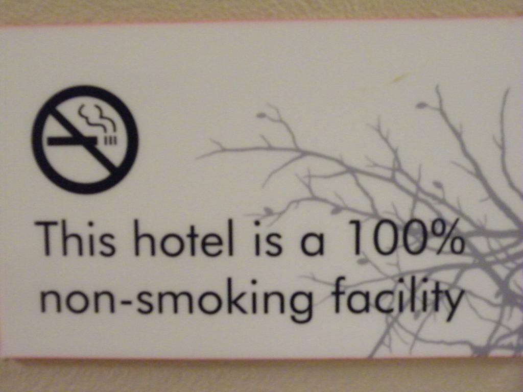 Bakken Airport Xwa Hotel & Studios Уиллистон Экстерьер фото